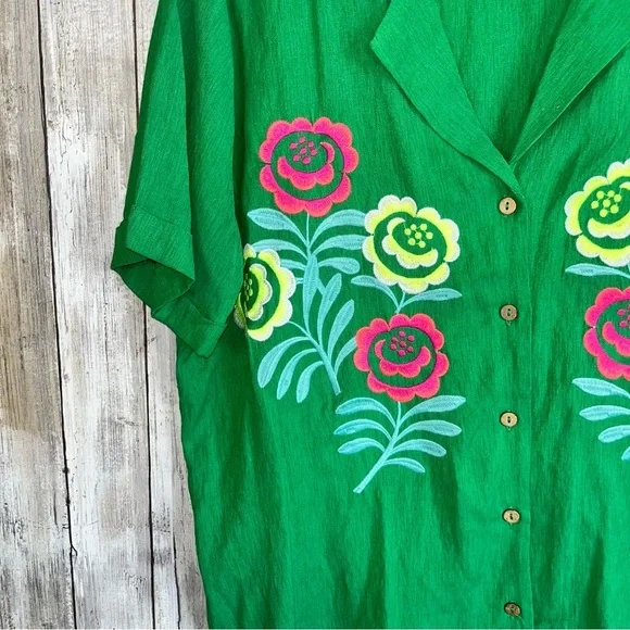 Jodifl Green Embroidered Floral Button Blouse/Cardigan - Picture 2 of 5